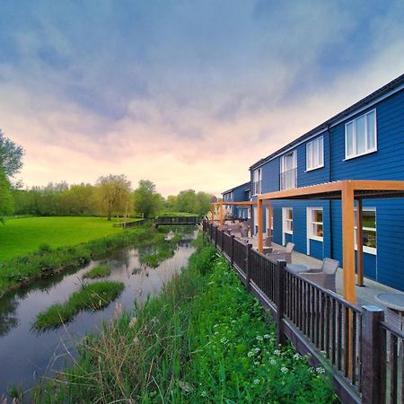 The Bridge House; BW Signature Collection Ferndown Exteriér fotografie